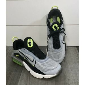 Nike Air Max 2090 Volt Youth Size 7 CJ4006-009 (Should Fit Women’s 8)